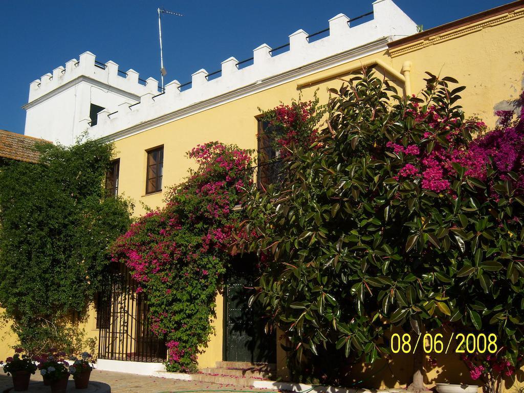 Отель Hacienda La Indiana Лос-Паласьос-и-Вильяфранка Экстерьер фото